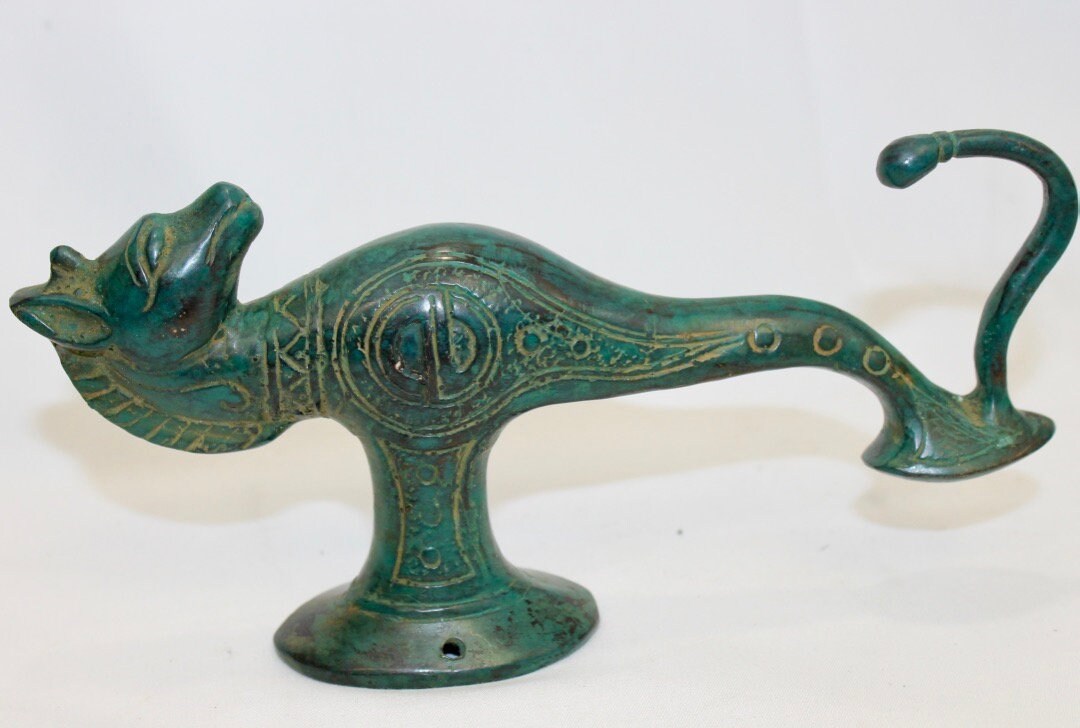 Primitive Seahorse Bronze Wall Hook lost wax Cast Verdigris Green Balinese Art 7"
