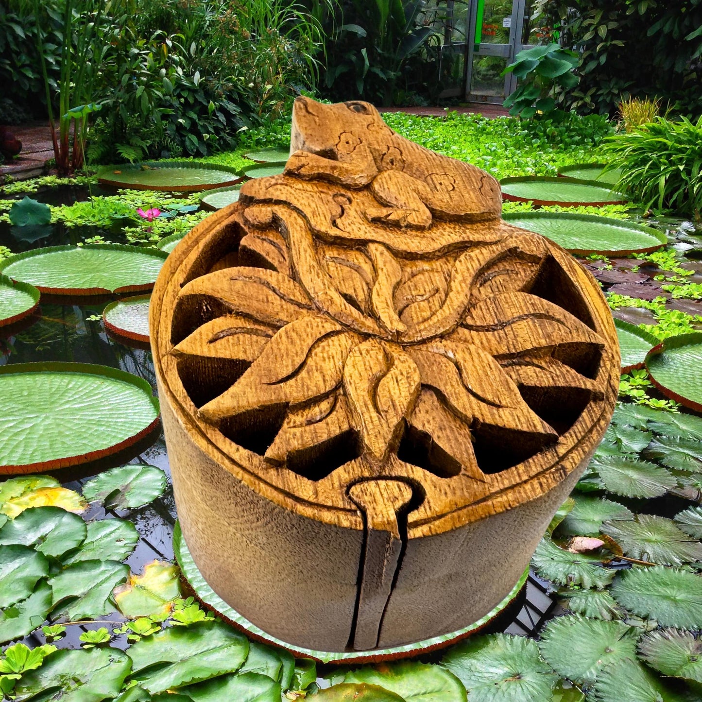 Frog on Lotus WaterlilySecret Puzzle stash jewelry Box Gift Box Hand Carved Wood Frog Carving