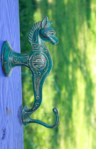 Primitive Seahorse Bronze Wall Hook lost wax Cast Verdigris Green Balinese Art 7&quot;