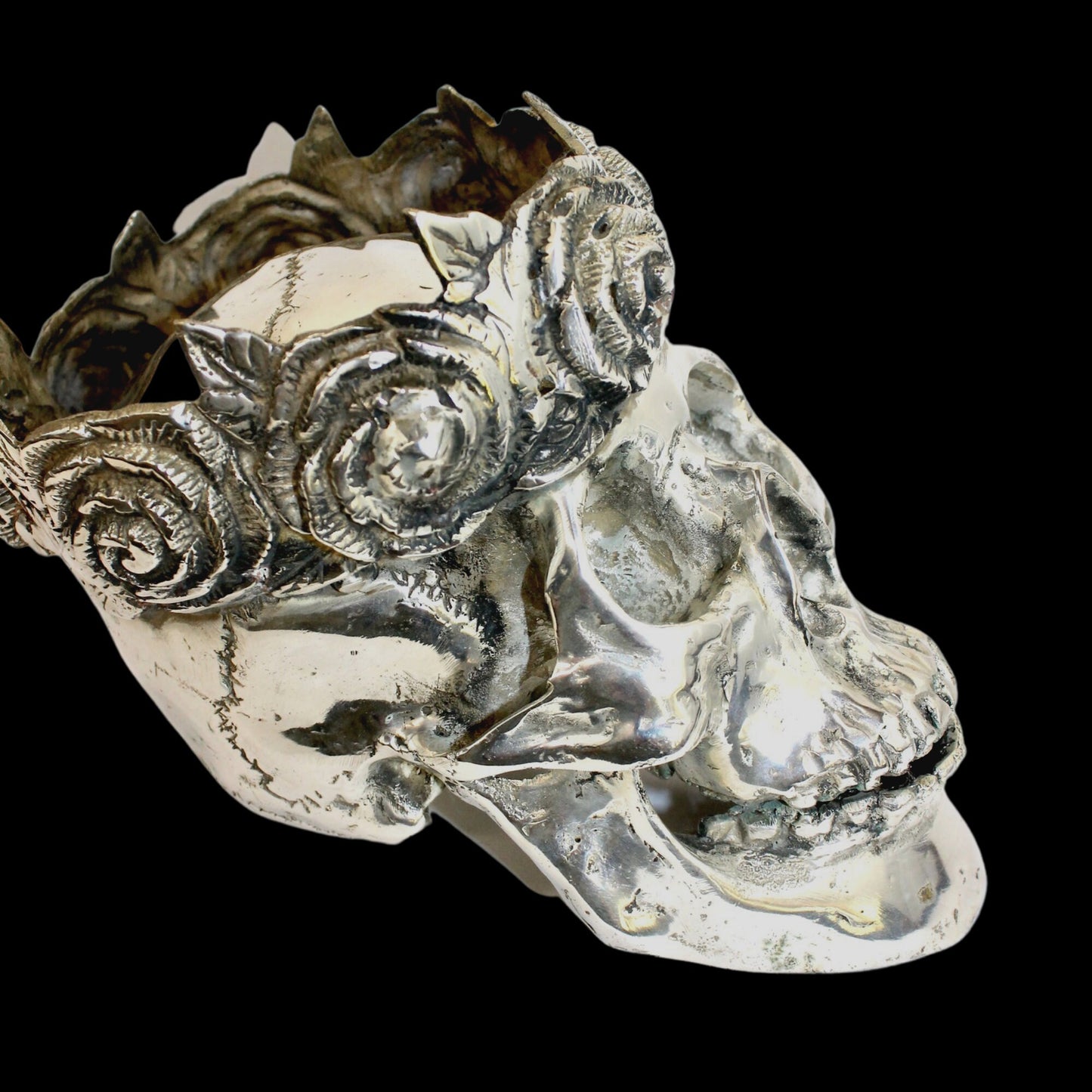 Gothic Skull Queen Crown of Roses Statue lost wax Cast silvered Bronze Bali Art