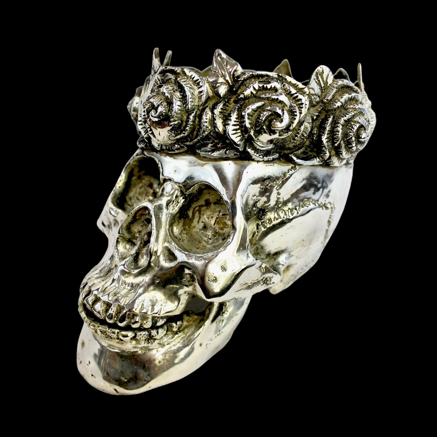 Gothic Skull Queen Crown of Roses Statue lost wax Cast silvered Bronze Bali Art