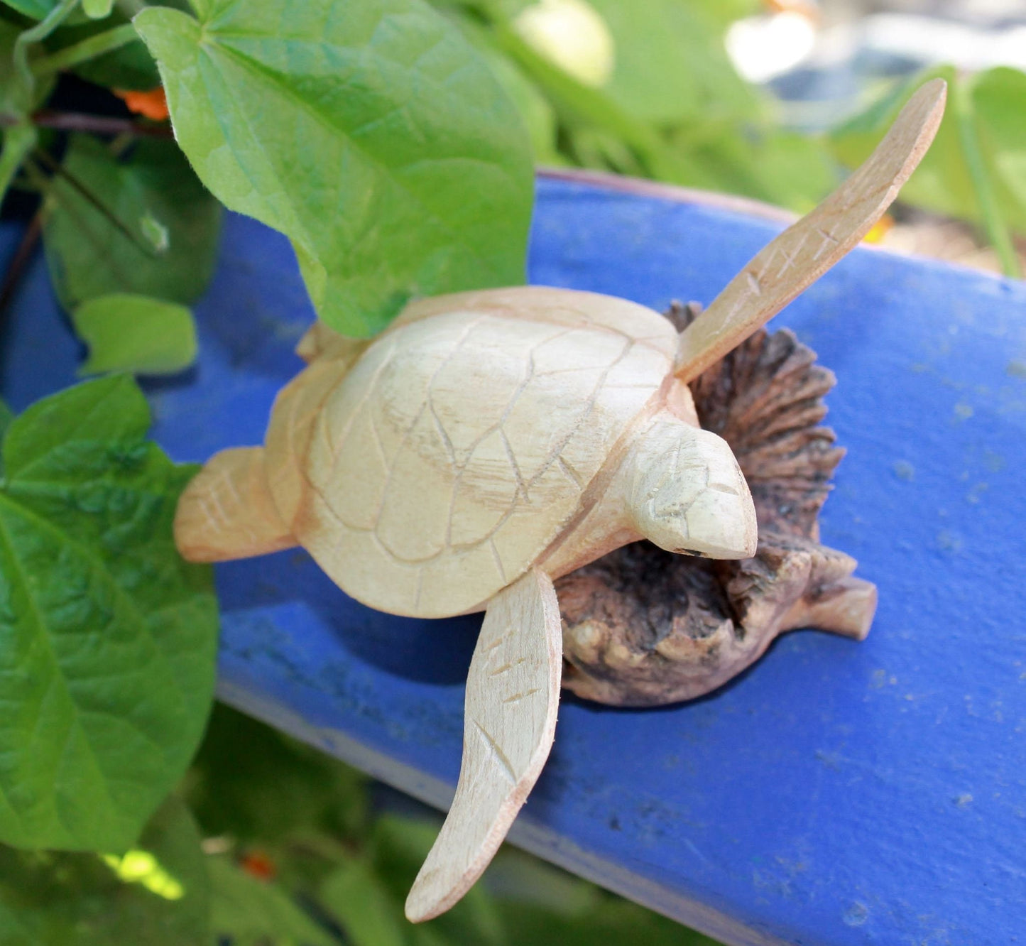 Sea Turtle Terrapin Statue Parasite Wood Carving Mushroom Hand carved Sealife Bali art