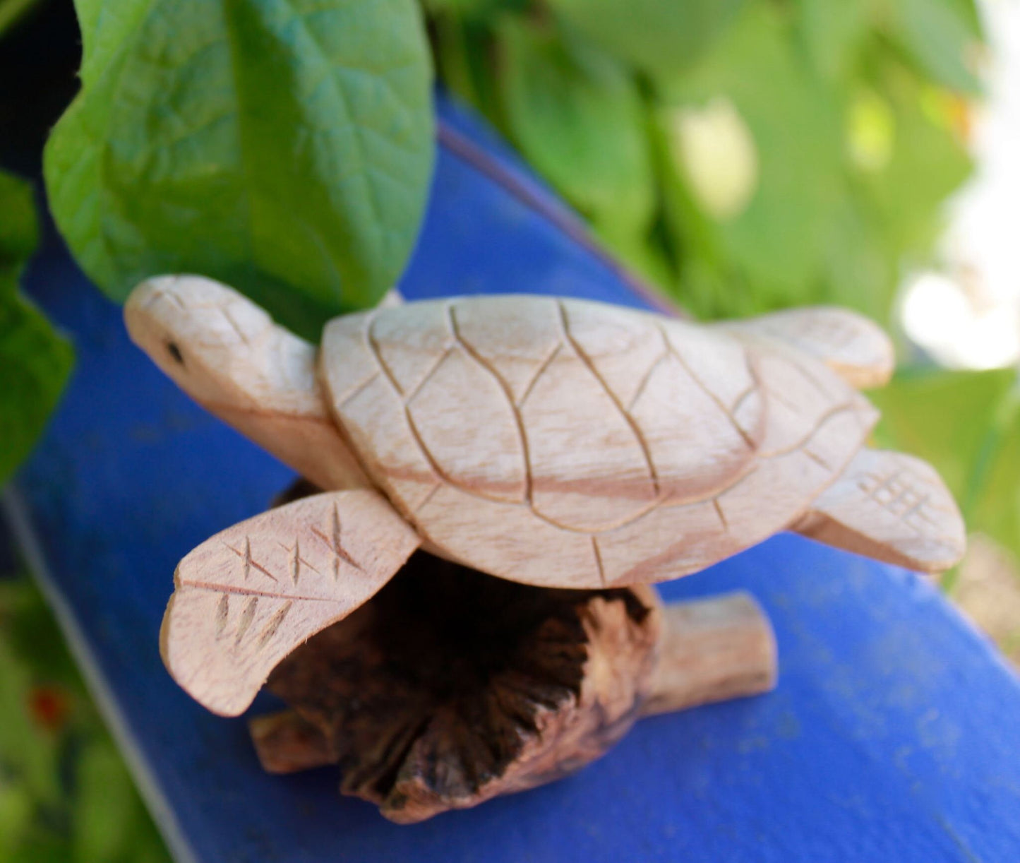 Sea Turtle Statue Terrapin Parasite Wood Carving Mushroom Hand carved Sealife Bali art