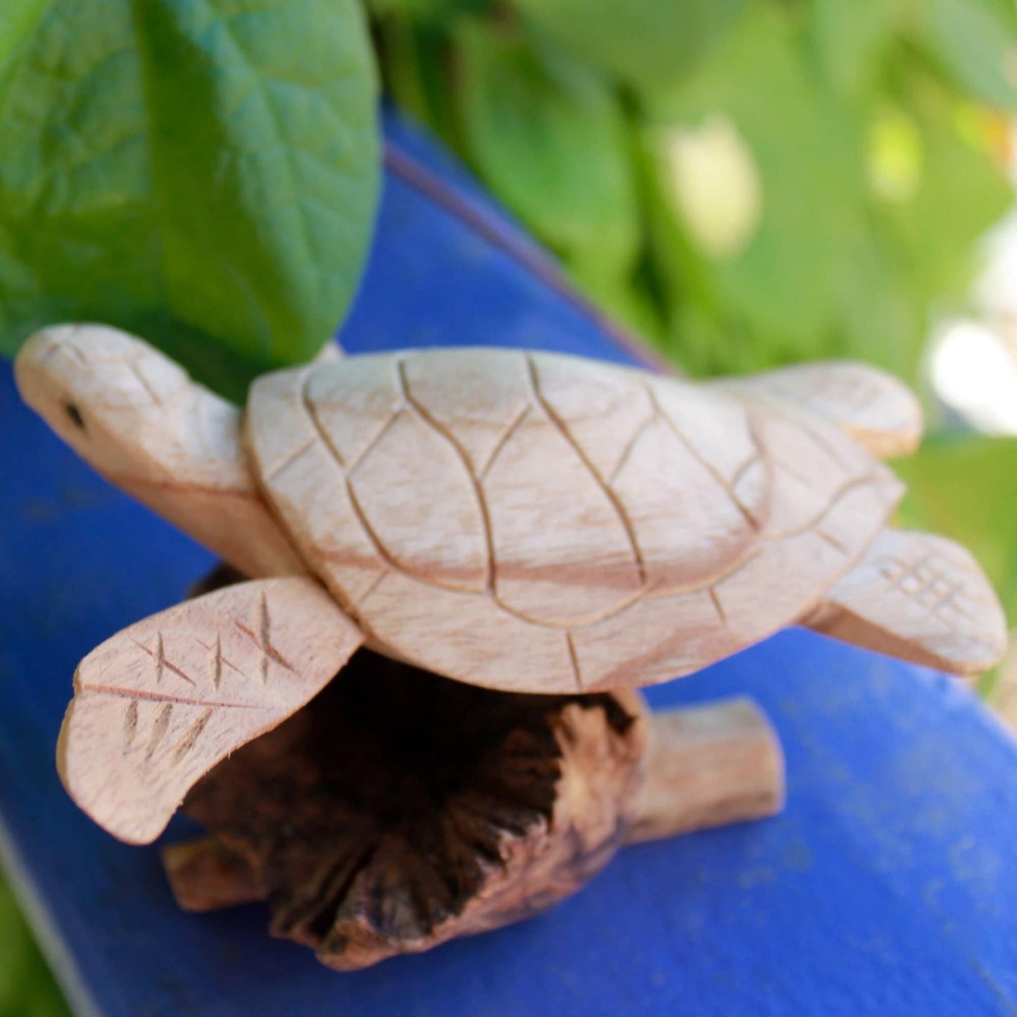 Sea Turtle Statue Terrapin Parasite Wood Carving Mushroom Hand carved Sealife Bali art