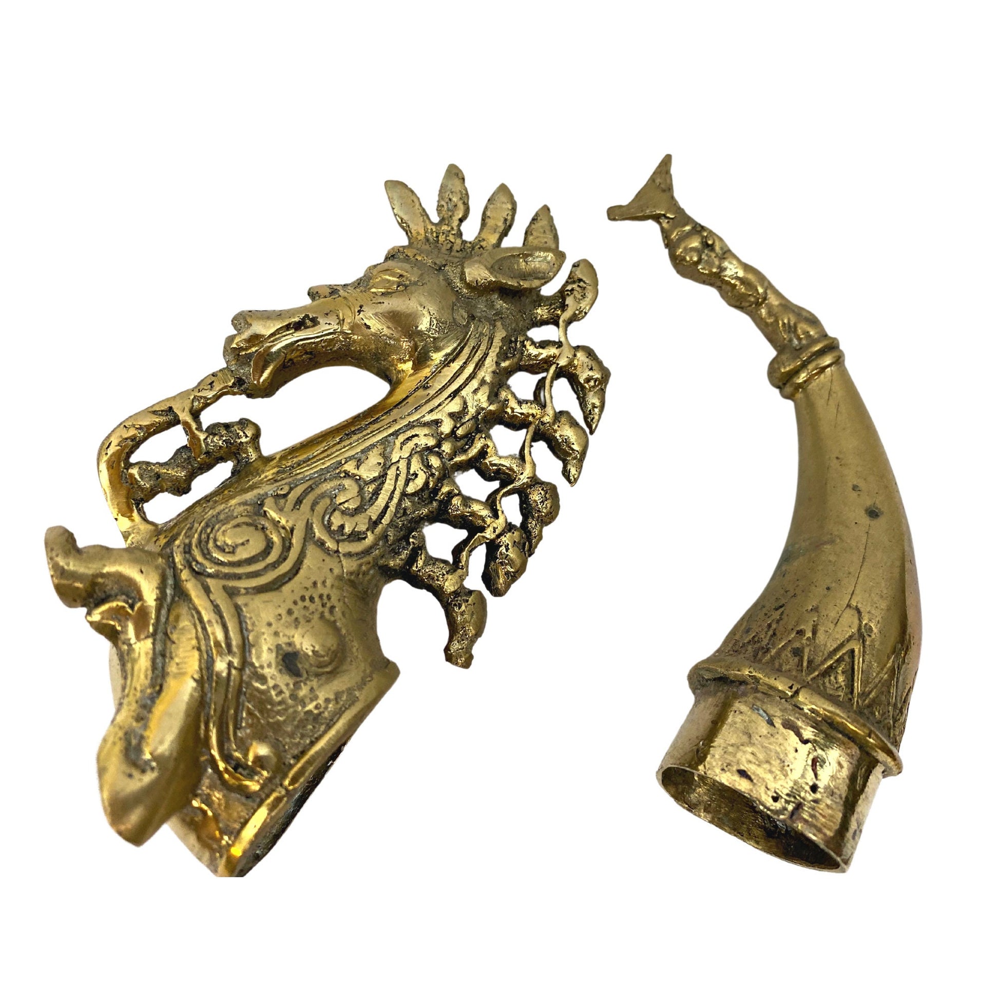 Tribal Seahorse  Betel Nut Medicine container stash box handmade Cast Bronze Indonesian - Acadia World Traders