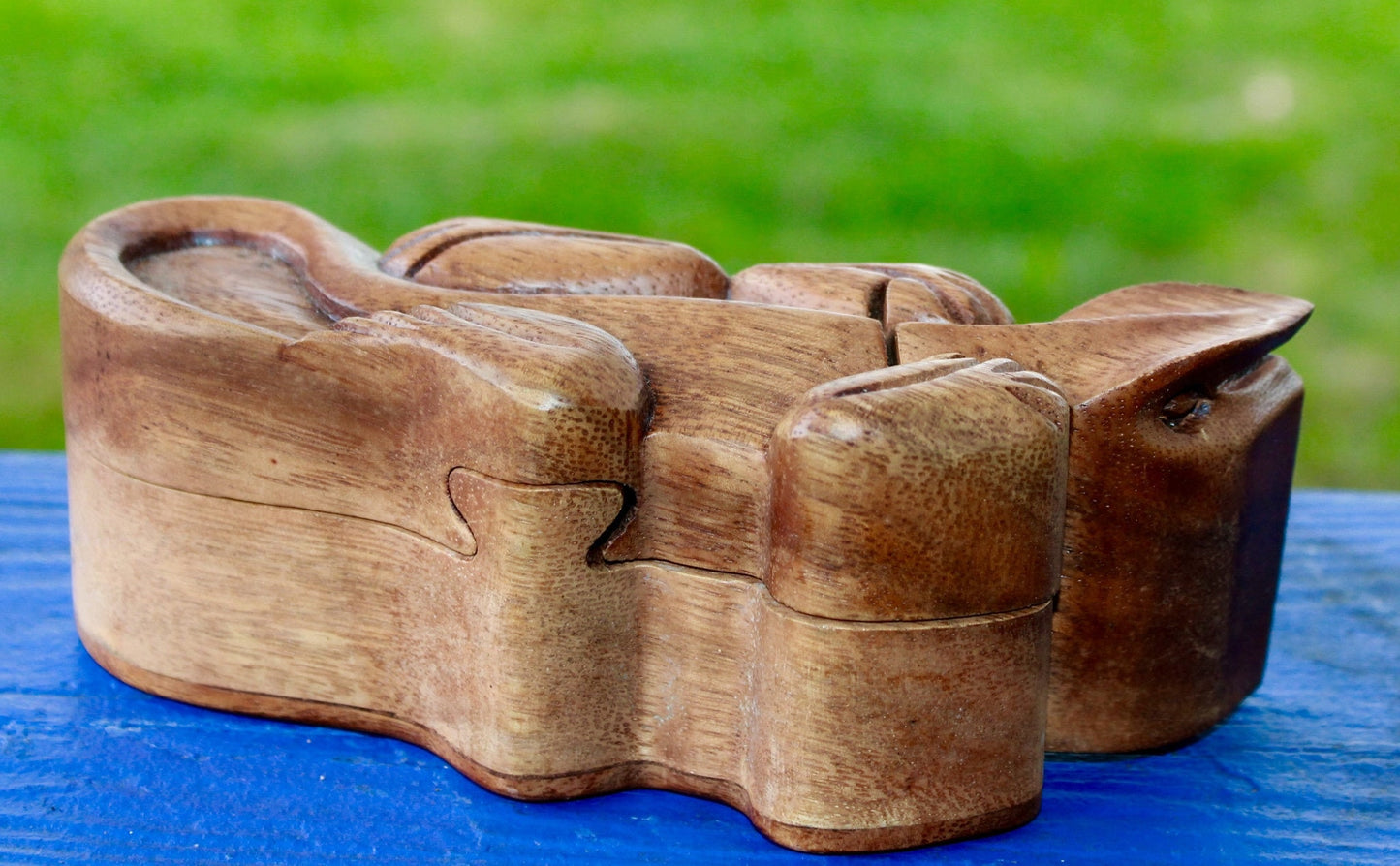 Gecko Lizard Reptile Secret Puzzle Box Trinket Jewelry Gift Box Stash Box Handmade Hand  Carved Wood Carving Bali Art