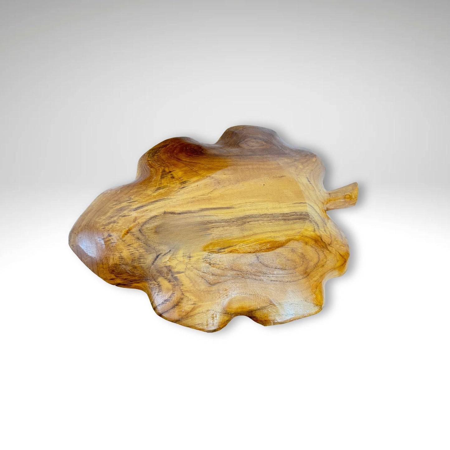 Hand Carved Teak Wood Monstera Leaf Tray: Tropical Table Decor