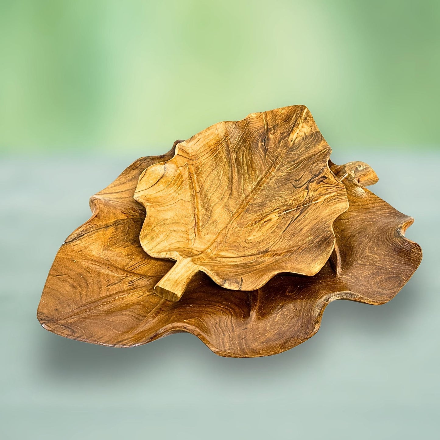 Hand Carved Teak Wood Monstera Leaf Tray: Tropical Table Decor