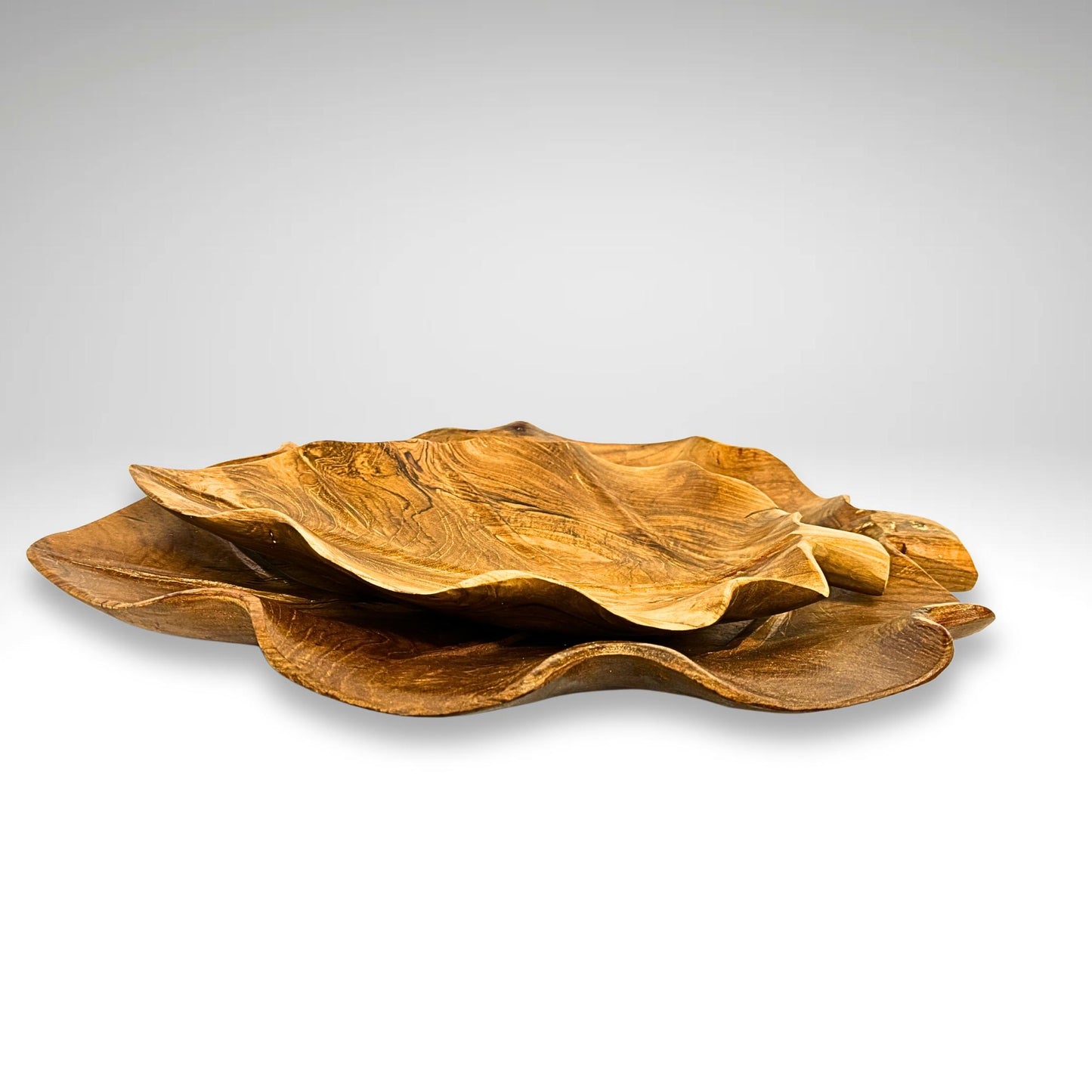 Hand Carved Teak Wood Monstera Leaf Tray: Tropical Table Decor