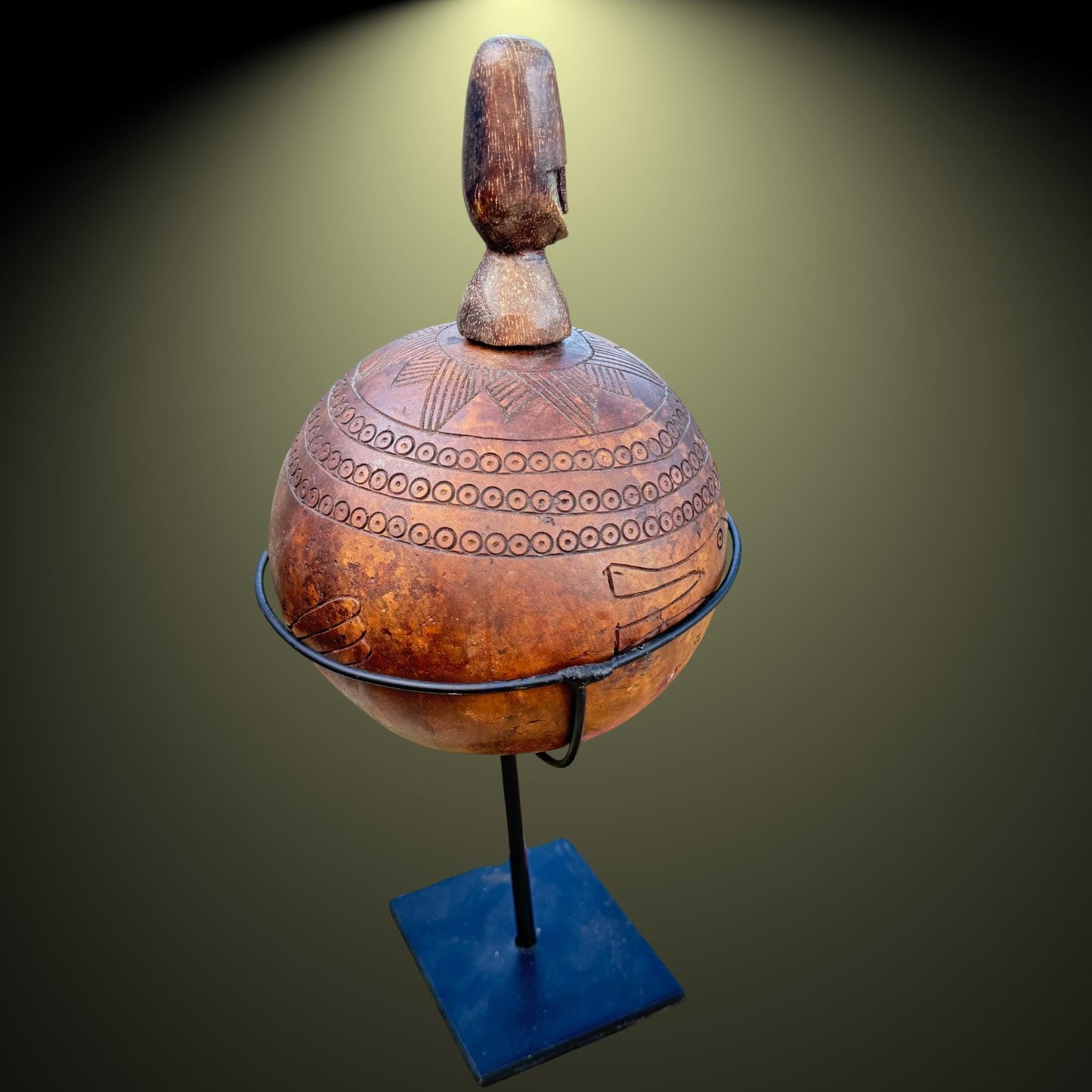 Hand Carved Gourd Betel Nut Container: Indonesian Timor Tribal Art