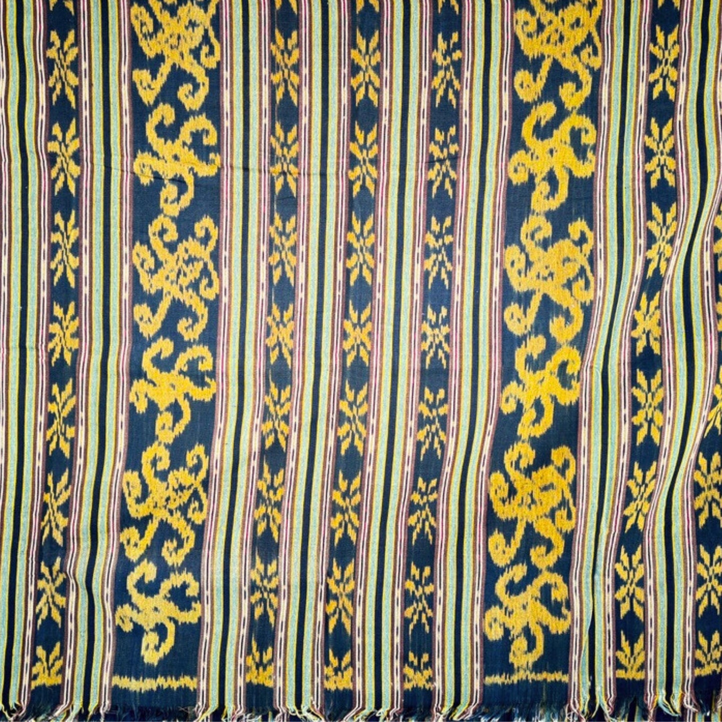 Hand Woven Indonesian Ikat Cotton Tapestry: Ethnic Hand loomed Cloth Blanket