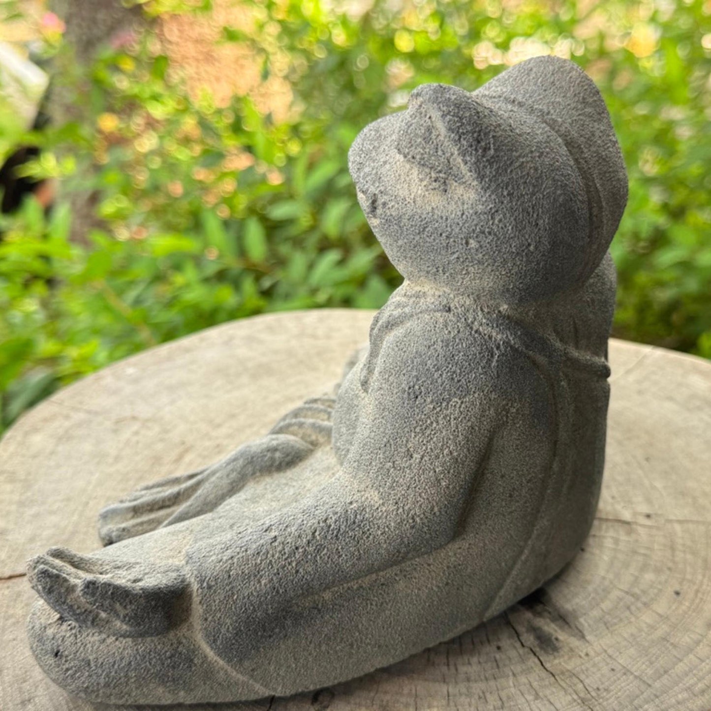Meditating Yoga Frog Statue: Hand-Cast Lava Stone Garden Decor