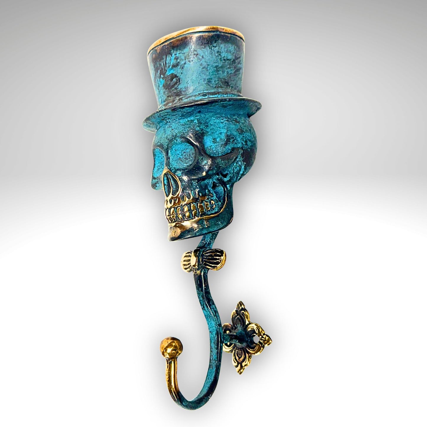 Top Hat Skull Wall Hook: Lost Wax Cast Bronze Coat Hook, Gothic Home Decor