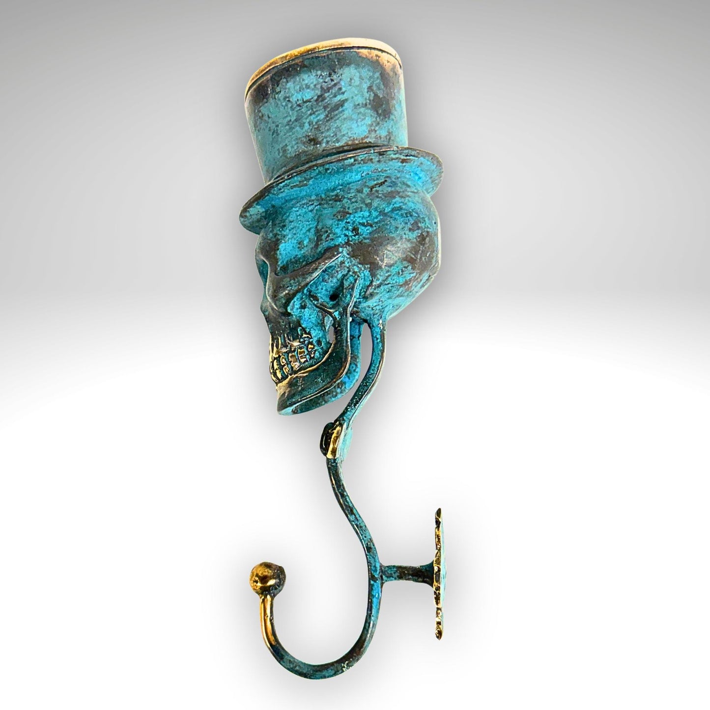 Top Hat Skull Wall Hook: Lost Wax Cast Bronze Coat Hook, Gothic Home Decor