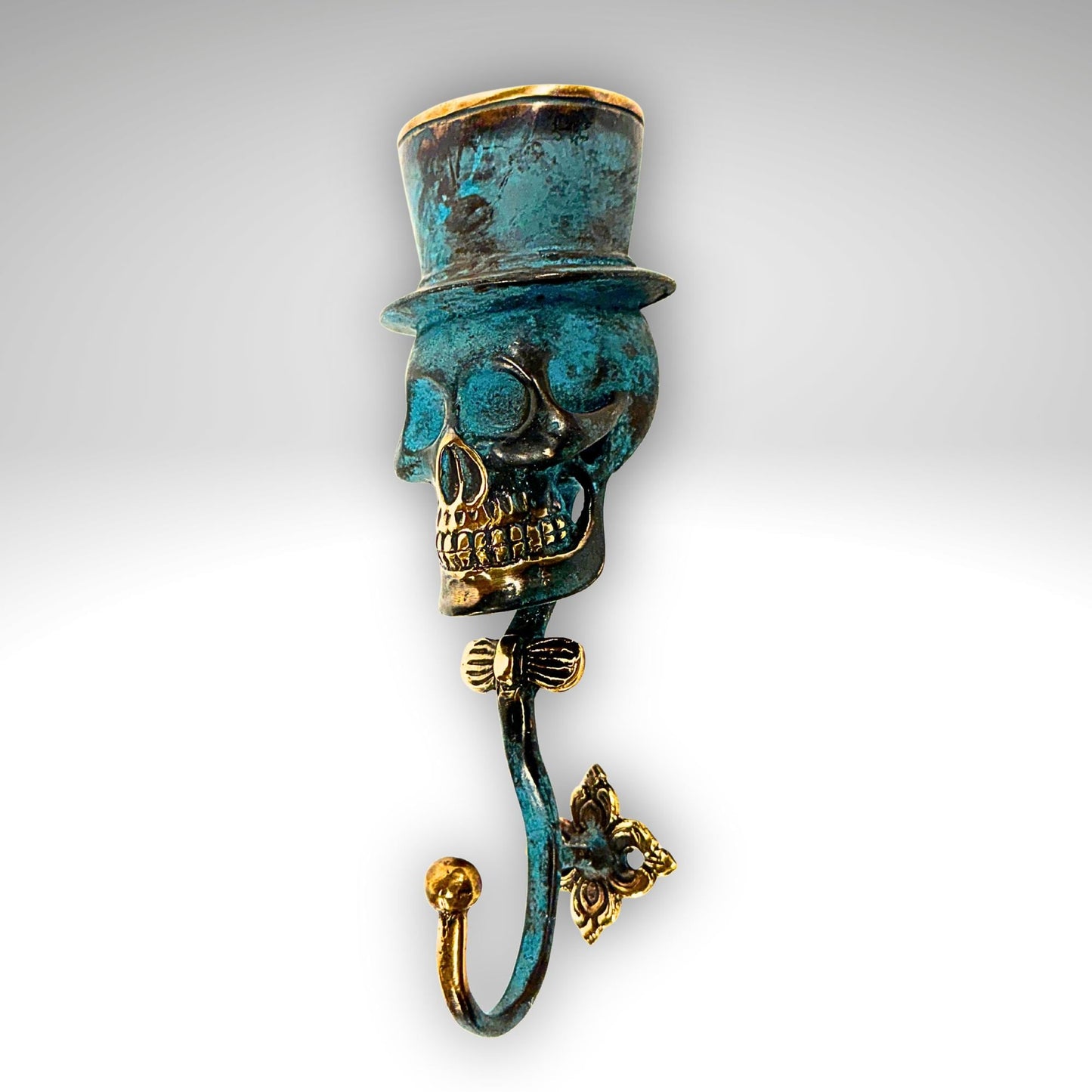 Top Hat Skull Wall Hook: Lost Wax Cast Bronze Coat Hook, Gothic Home Decor
