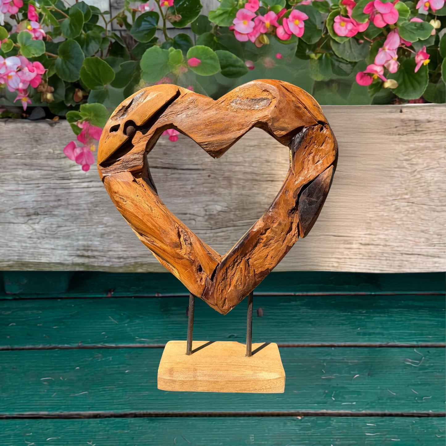 Rustic Reclaimed Teak Wood Heart Statue:  Outdoor Garden Decor