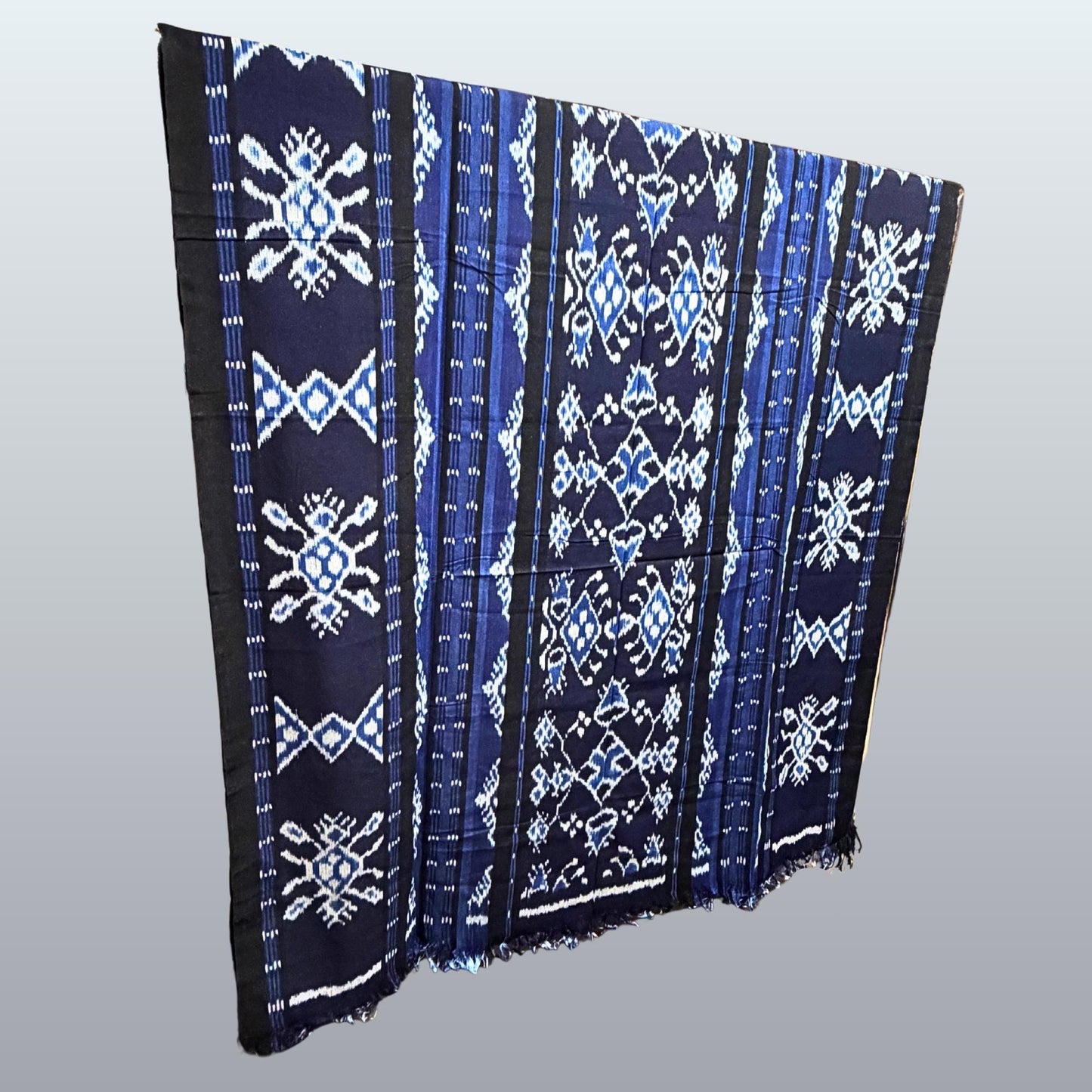 Hand woven Blue Ikat Cotton Tapestry: Hand Loomed Indonesian Blanket (45x90)