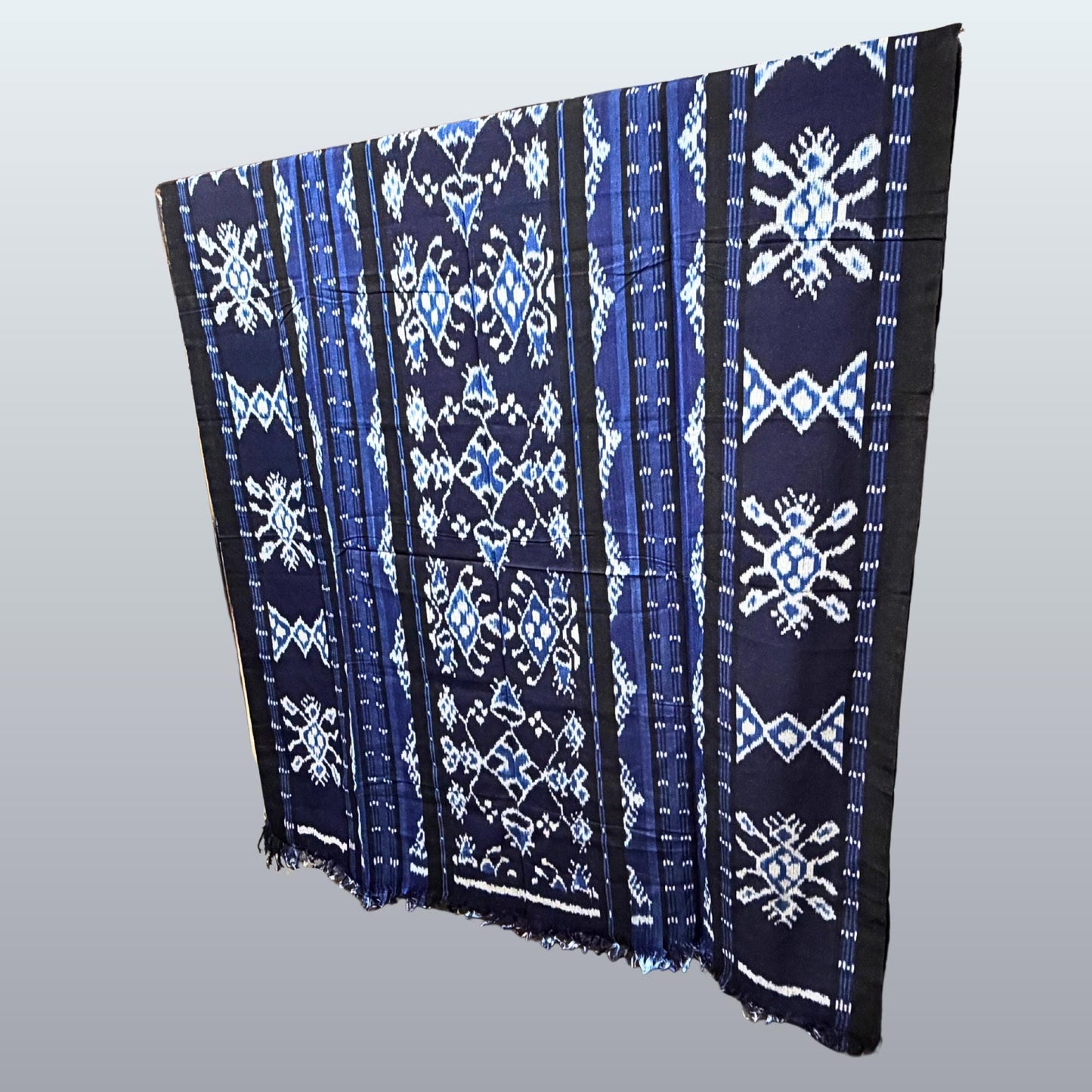 Hand woven Blue Ikat Cotton Tapestry: Hand Loomed Indonesian Blanket (45x90)