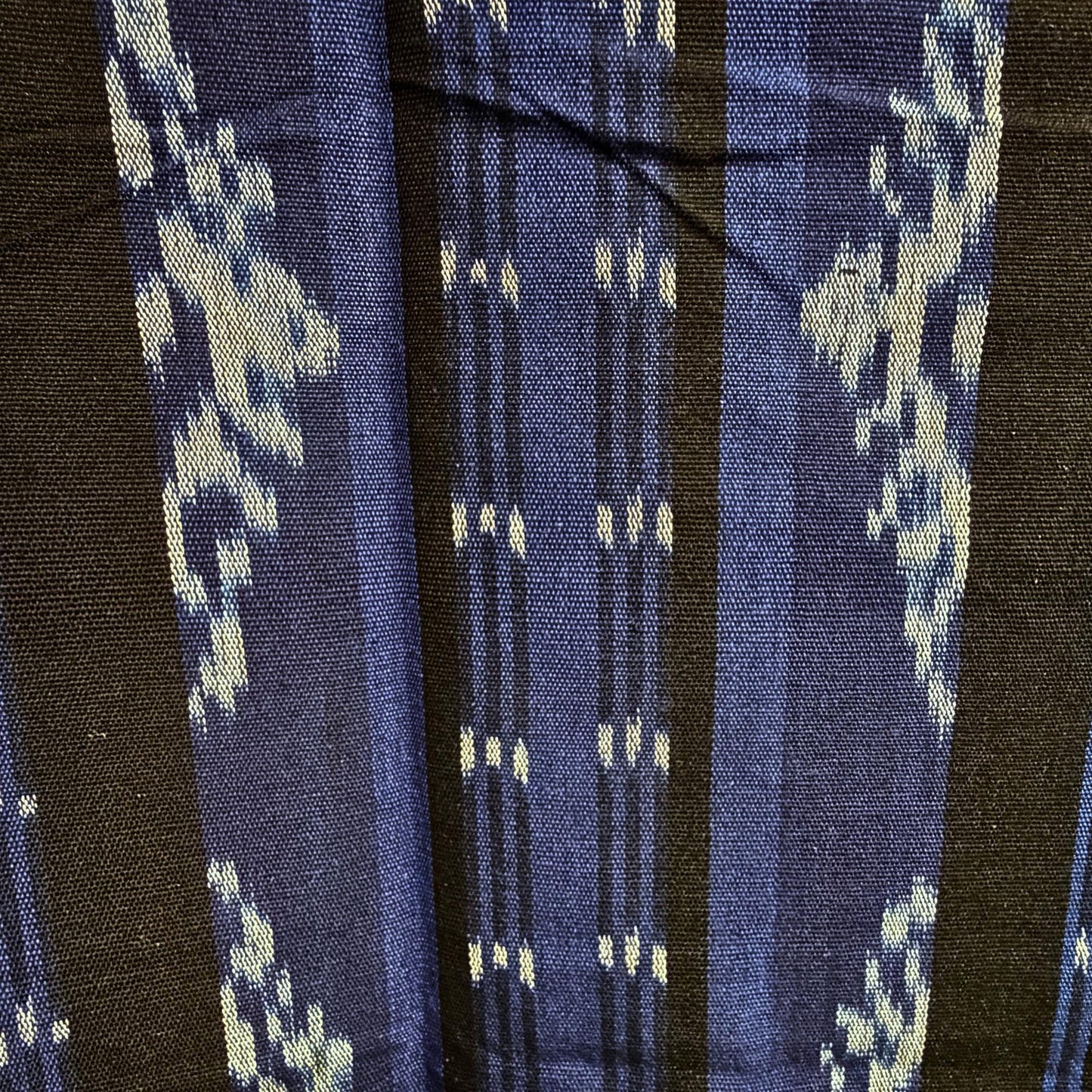 Hand woven Blue Ikat Cotton Tapestry: Hand Loomed Indonesian Blanket (45x90)